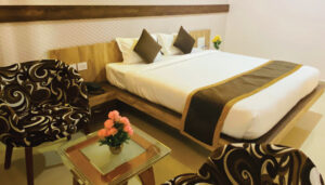 Deluxe Room-02