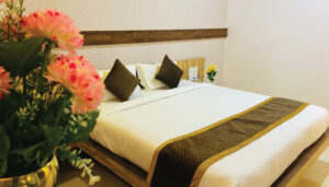 Deluxe Room-04