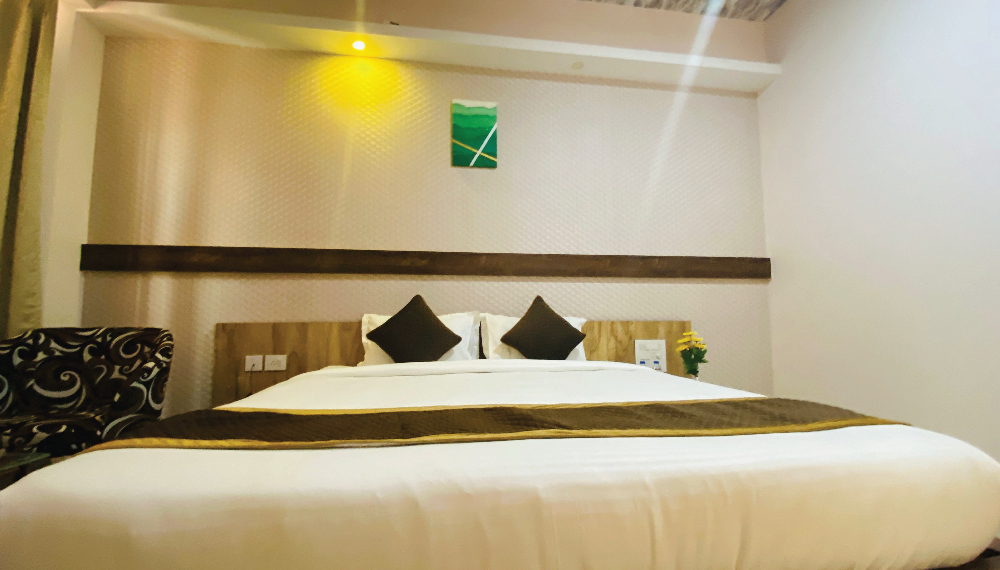 Deluxe Room-05