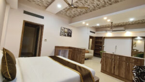 Royale Suite-02