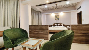 Royale Suite-04