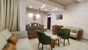 Royale Suite-07